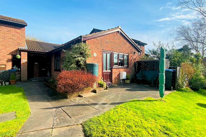 3 Bedroom Bungalow For Sale In Spinney Drive, Botcheston, LE9