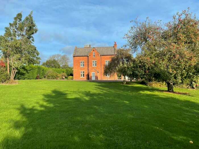 5 Bedroom Farm House To Rent In Shilton Road, Kirkby Mallory, LE9