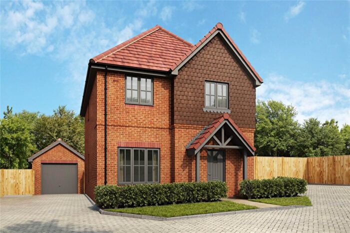 4 Bedroom Detached House For Sale In Millet Road, Finchwood Park, Wokingham, Berkshire, RG40