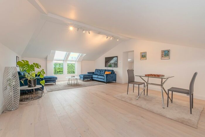 5 Bedroom Flat To Rent In Belgrave Road, London, SW1V