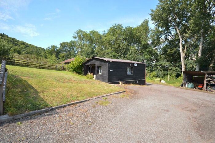 2 Bedroom Bungalow To Rent In The Chalet Manor Farm, Claverton, Bath, Somerset, BA2