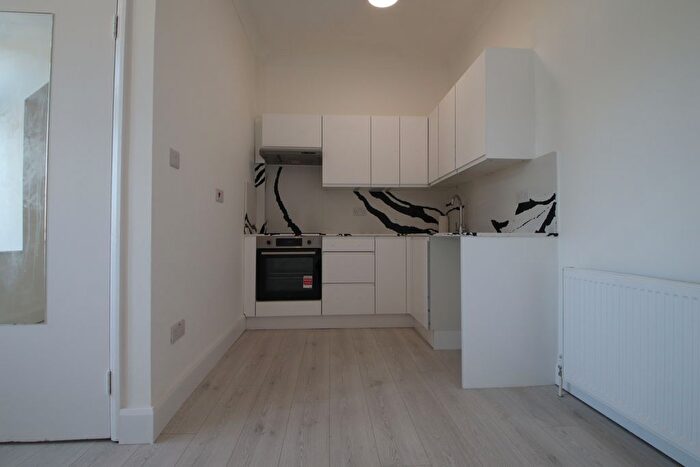 1 Bedroom Flat To Rent In Tottenham Lane, London, N8