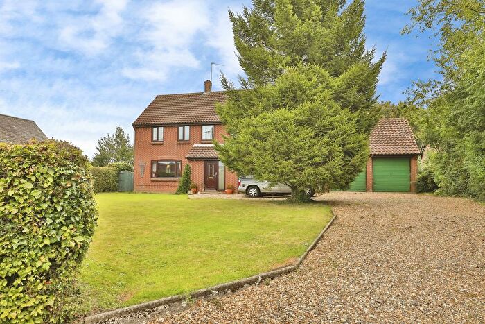 4 Bedroom Detached House For Sale In Cook Road, Holme Hale, Thetford, IP25