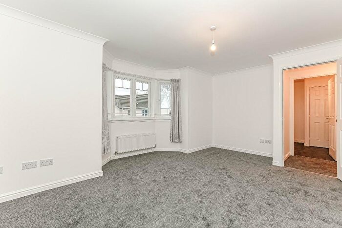 1 Bedroom Flat To Rent In Clayhills Drive, Cambusbarron, Stirling, FK7