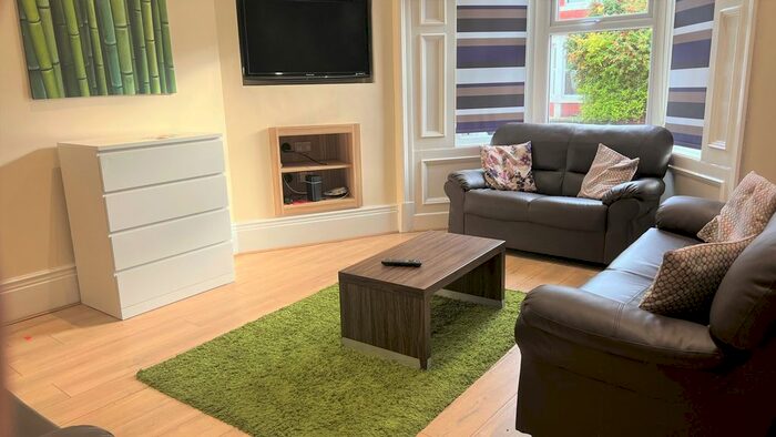 7 Bedroom Terraced House To Rent In Osborne Avenue, Jesmond, Newcastle Upon Tyne, NE2