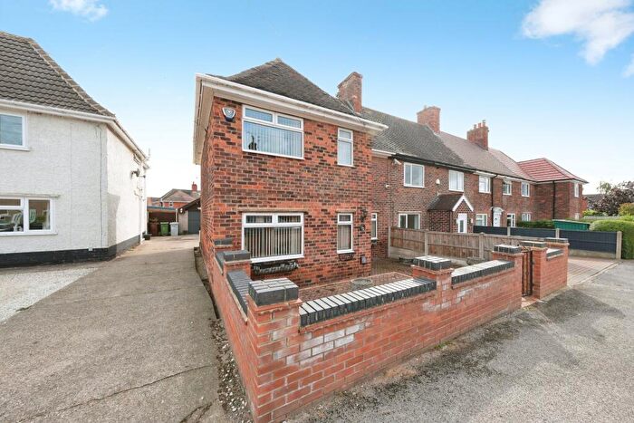 3 Bedroom Semi-Detached House For Sale In Fifth Avenue, Mansfield, NG21