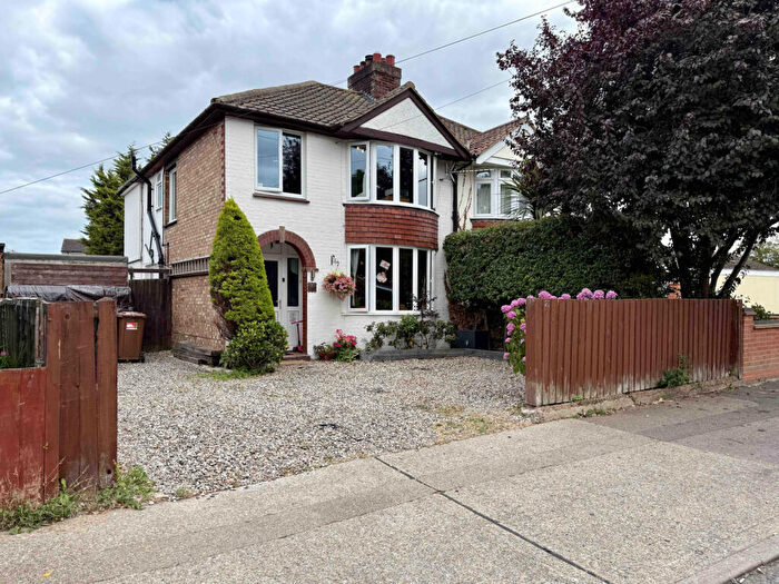4 Bedroom Semi-Detached House For Sale In Grange Road, Felixstowe, IP11