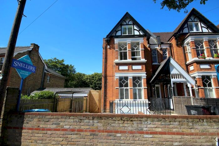 2 Bedroom Flat To Rent In Waldegrave Road, Teddington, TW11