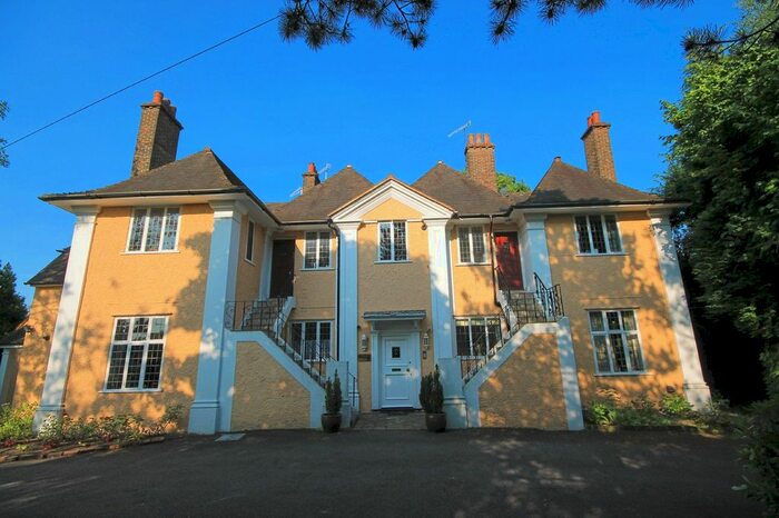 2 Bedroom Flat To Rent In Frant Road, Tunbridge Wells, TN2