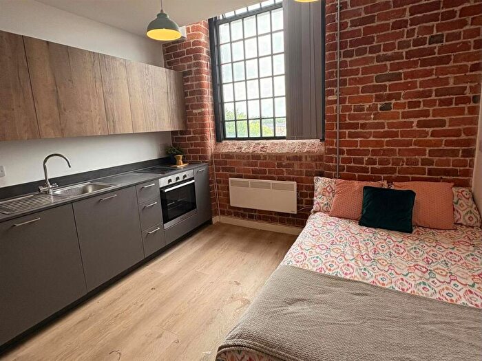 1 Bedroom Private Halls To Rent In Silk Mill, Galgate, LA2