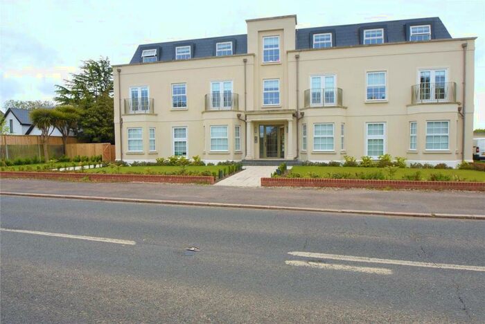 2 Bedroom Property To Rent In Melwood House, Slough Road, Slough, Berkshire, SL3