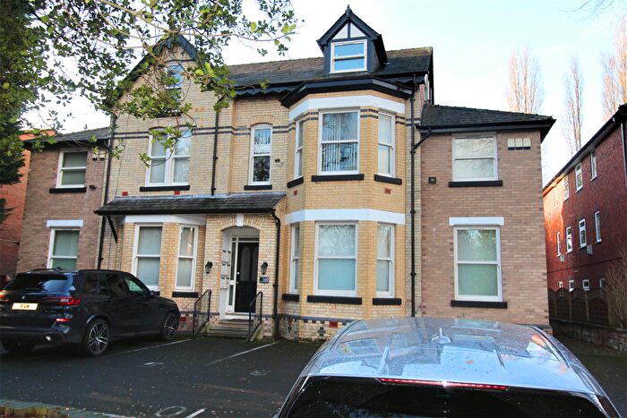 1 Bedroom Flat To Rent In Heaton Moor Road, Stockport, SK4