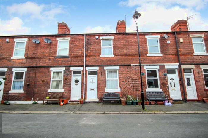 3 Bedroom Terraced House To Rent In Conisborough Terrace, The Meadows, Nottingham, Nottinghamshire, NG2