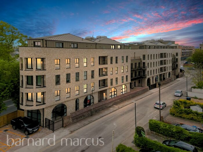 2 Bedroom Flat For Sale In Abbey Wall, Station Road, London, SW19