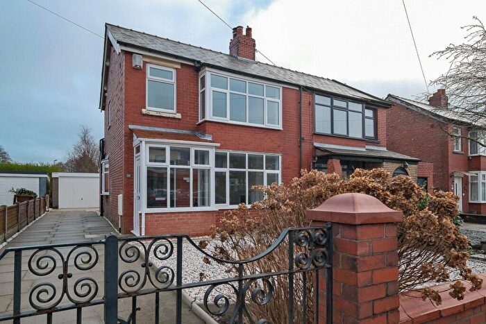 3 Bedroom Semi-Detached House To Rent In Brindle Road, Bamber Bridge, Preston, Lancashire, PR5