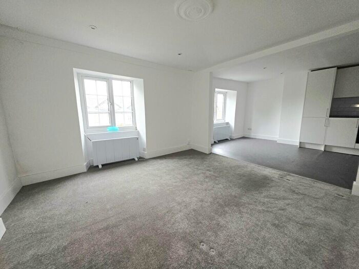 1 Bedroom Apartment For Sale In High Street, Brackley, NN13