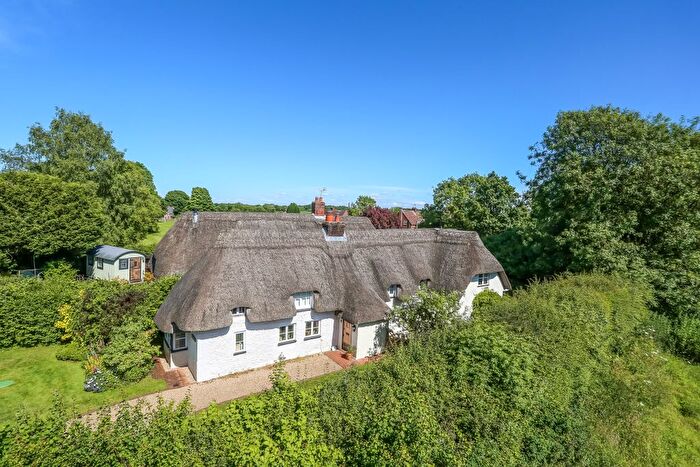 4 Bedroom Detached House For Sale In Upper Wield, Alresford, SO24
