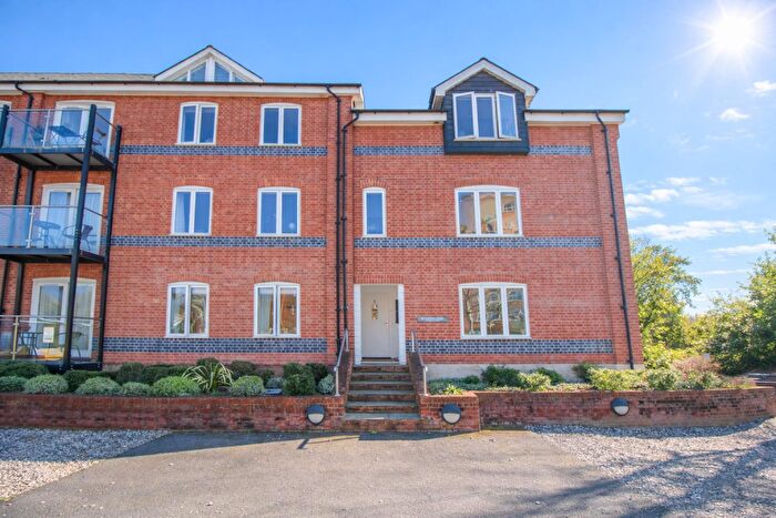 2 Bedroom Apartment For Sale In Sheering Lower Road, Sawbridgeworth, CM21