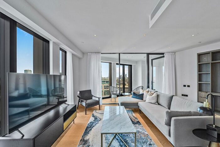 3 Bedroom Flat To Rent In Nine Elms Lane, London, SW8