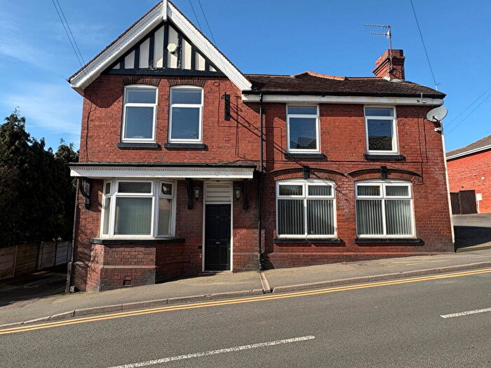 3 Bedroom Flat To Rent In Ruiton Street, Dudley, DY3