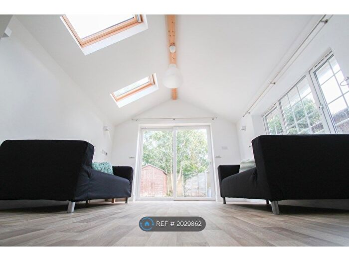 5 Bedroom Detached House To Rent In Nortoft Road, Bournemouth, BH8