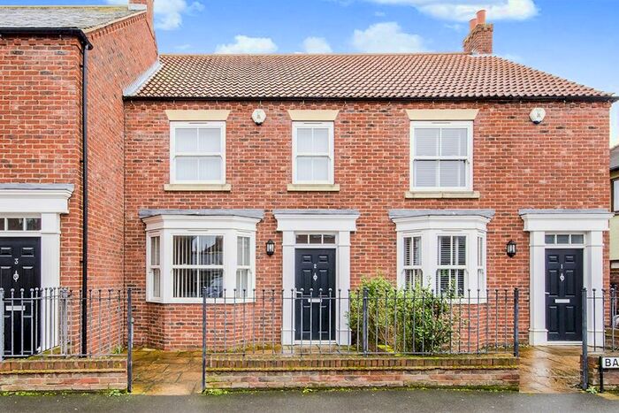 3 Bedroom Detached House To Rent In Barfoss Place, Selby, North Yorkshire, YO8