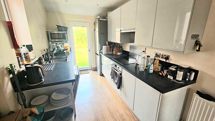 3 Bedroom Property To Rent In Queensway, Manchester, M19
