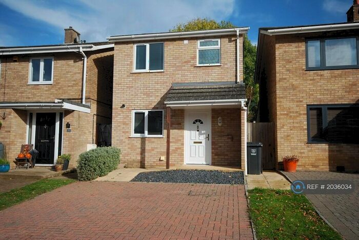3 Bedroom Detached House To Rent In Pallas Road, Hemel Hempstead, HP2