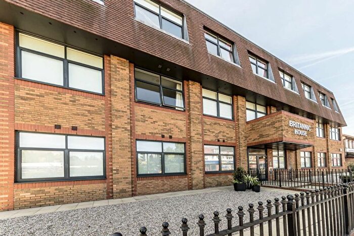 Studio To Rent In Burlington Road, New Malden, KT3