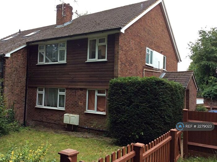 2 Bedroom Maisonette To Rent In Adele Avenue, Digswell, Welwyn, AL6