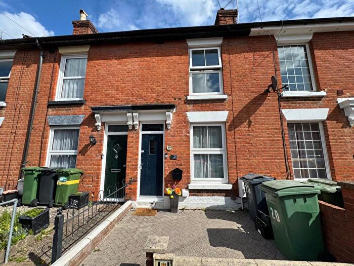 2 Bedroom Terraced House For Sale In Allen Street, Maidstone, Kent, ME14