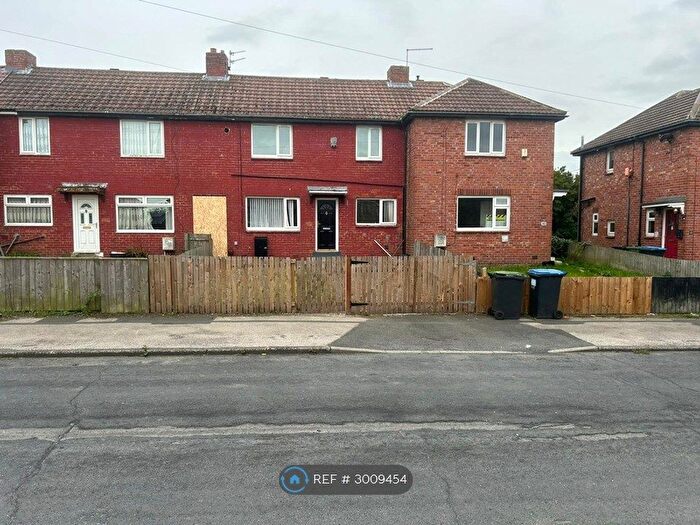 3 Bedroom Terraced House To Rent In Hill Crescent, Seaham, SR7