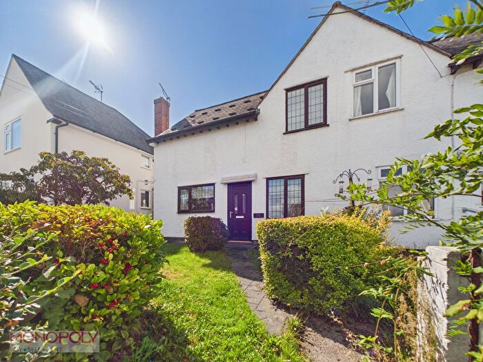2 Bedroom Semi-Detached House For Sale In Ffordd Estyn, Wrexham, LL11
