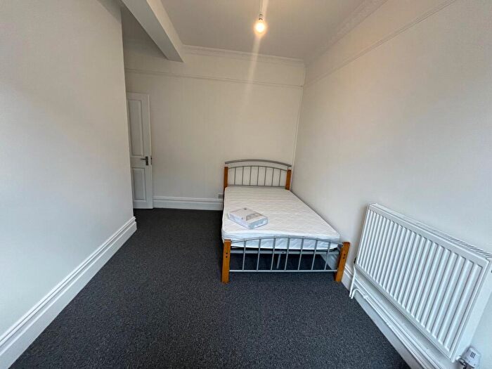 1 Bedroom House To Rent In Hinton Road, Fishponds, Bristol, BS16