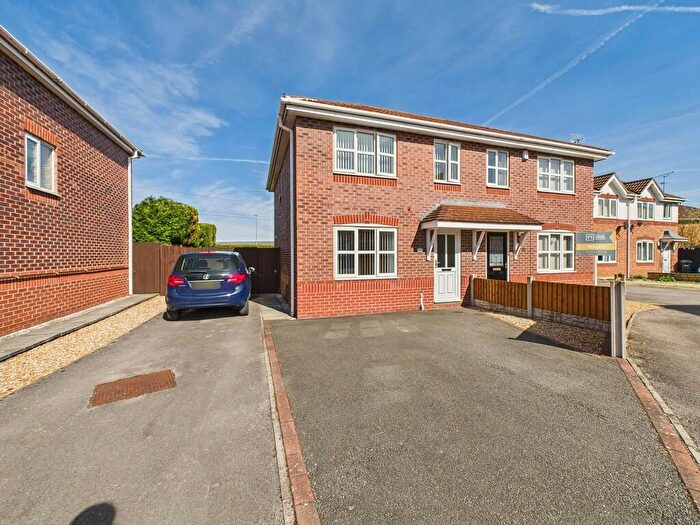 3 Bedroom Semi-Detached House For Sale In Cledwen Road, Broughton, CH4
