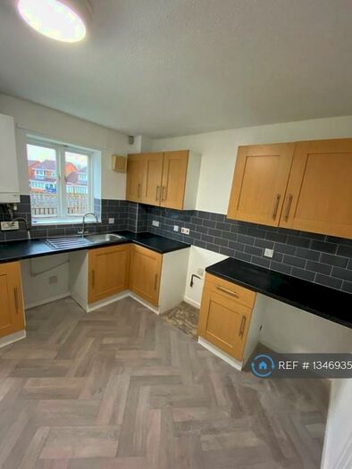 2 Bedroom Semi-Detached House To Rent In Blucher Road, North Shields, NE29