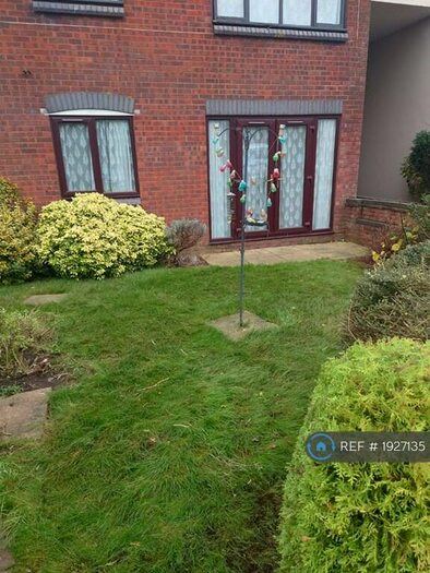 1 Bedroom Flat To Rent In Alexander Court, Southampton, SO15