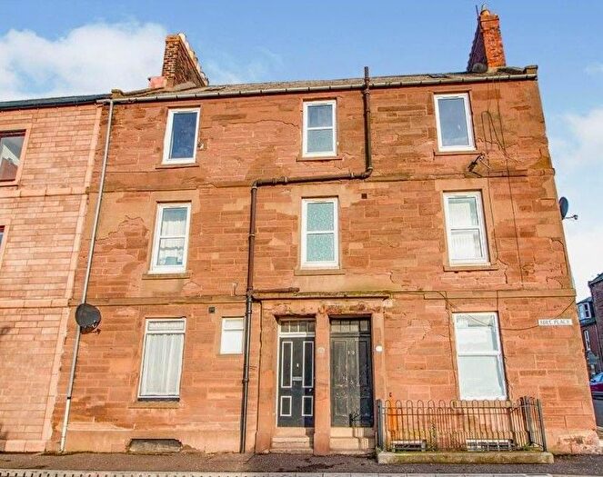 2 Bedroom Flat For Sale In Hill Place, Montrose, DD10