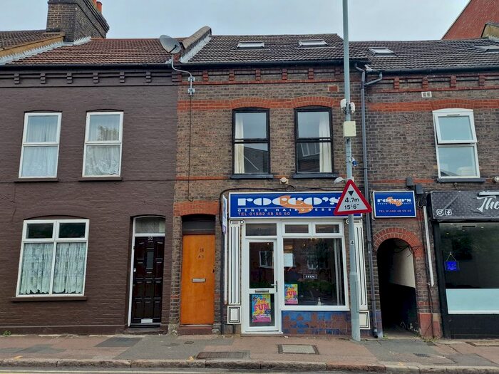 1 Bedroom Flat To Rent In Old Bedford Road, Luton, Bedfordshire, LU2