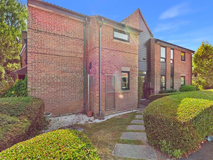 1 Bedroom Flat To Rent In Meadows Court, Anvil Close, Stannington, S6