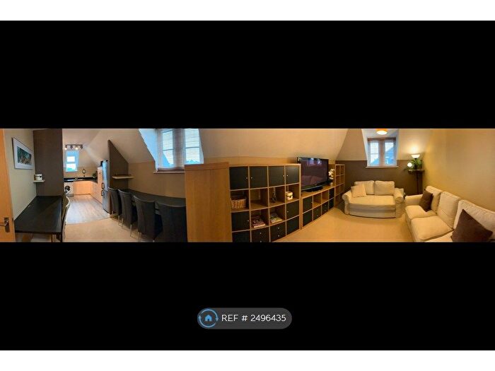 2 Bedroom Flat To Rent In Crawford Avenue, Dartford, DA1