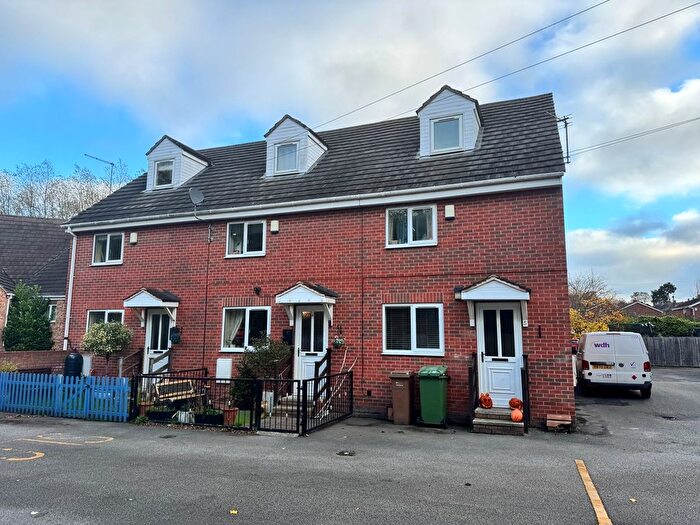 3 Bedroom Semi-Detached House To Rent In Havercroft, Wakefield, WF4