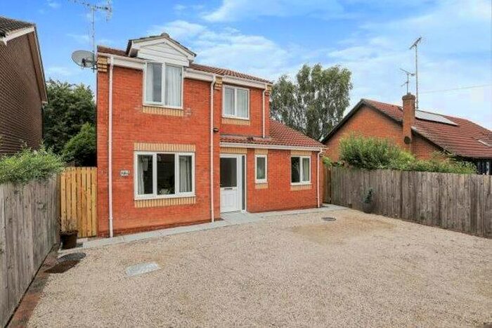 3 Bedroom Property To Rent In Laburnum Garth, York, YO31