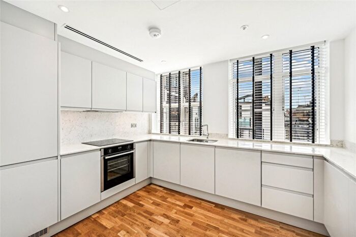 2 Bedroom Flat To Rent In Hanover Street, Mayfair, W1S