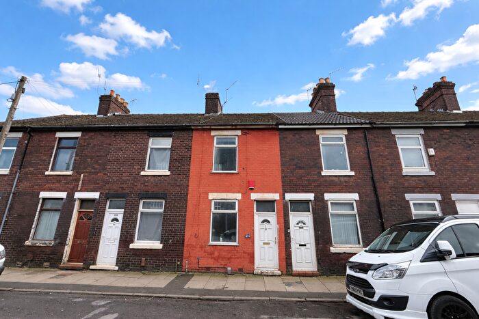 2 Bedroom Terraced House To Rent In Greendock Street, Stoke-On-Trent, ST3