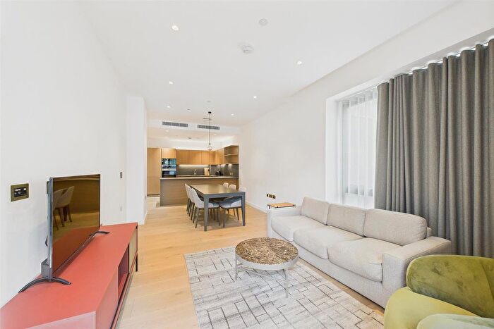2 Bedroom Flat To Rent In Camley Street, Kings Cross, N1C