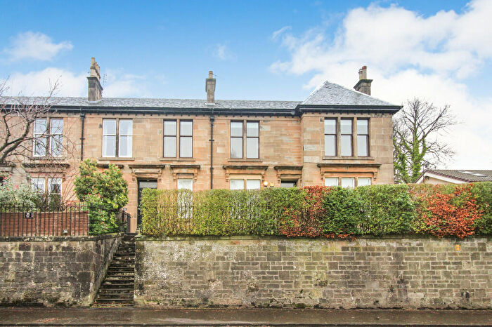 3 Bedroom Flat To Rent In Drymen Road, Bearsden, Glasgow, G61