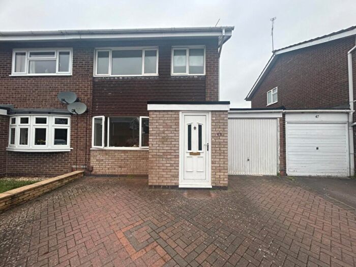 3 Bedroom Semi-Detached House To Rent In Donnington Close, Redditch, Worcestershire, B98