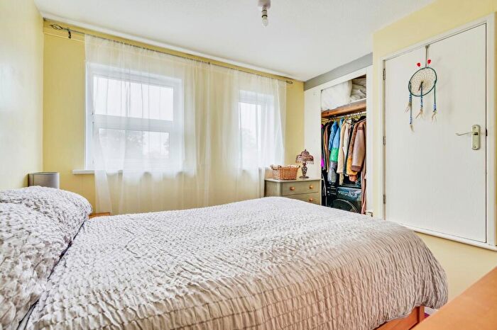 2 Bedroom Terraced House For Sale In Kirkstall Close, Plymouth, Devon, PL2