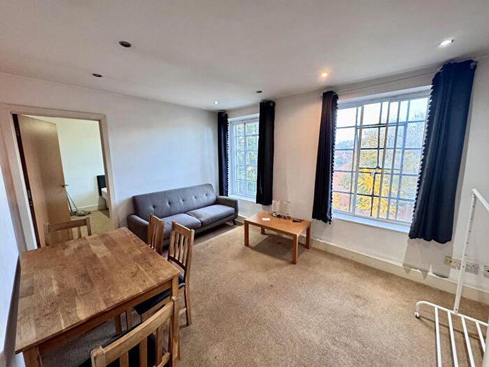 1 Bedroom Apartment To Rent In The Hockley Mill, City Centre, NG1